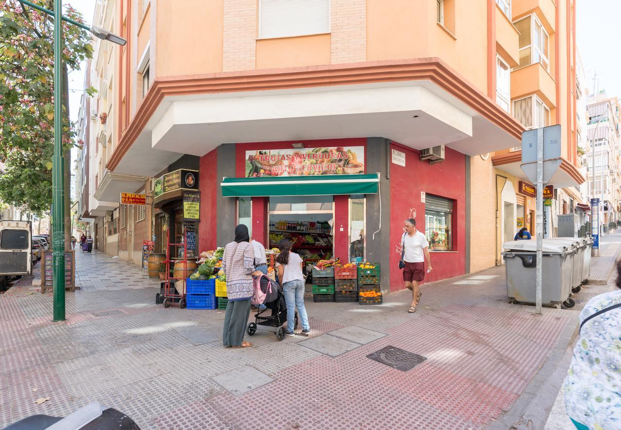 מאלגה Victoria Citycenter Apartment מראה חיצוני תמונה